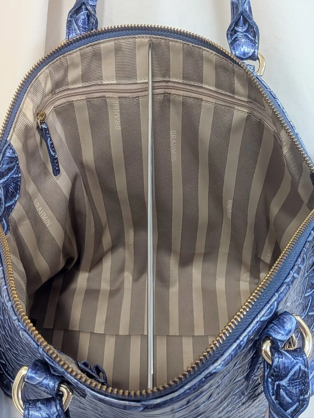 EUC Brahmin Large Duxbury in Denim Cruz without strap